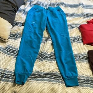 listing-status-banner